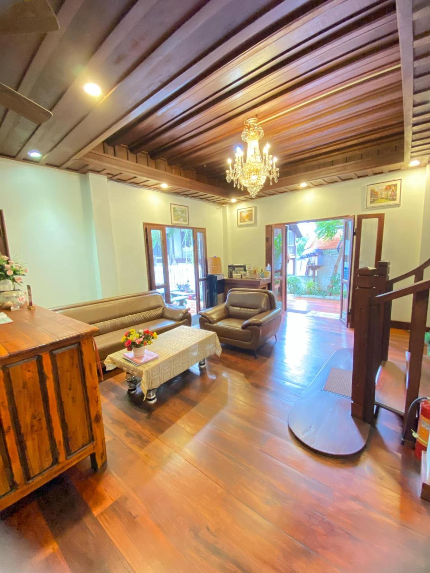 Villa Kee Lee Luangprabang Buitenkant foto
