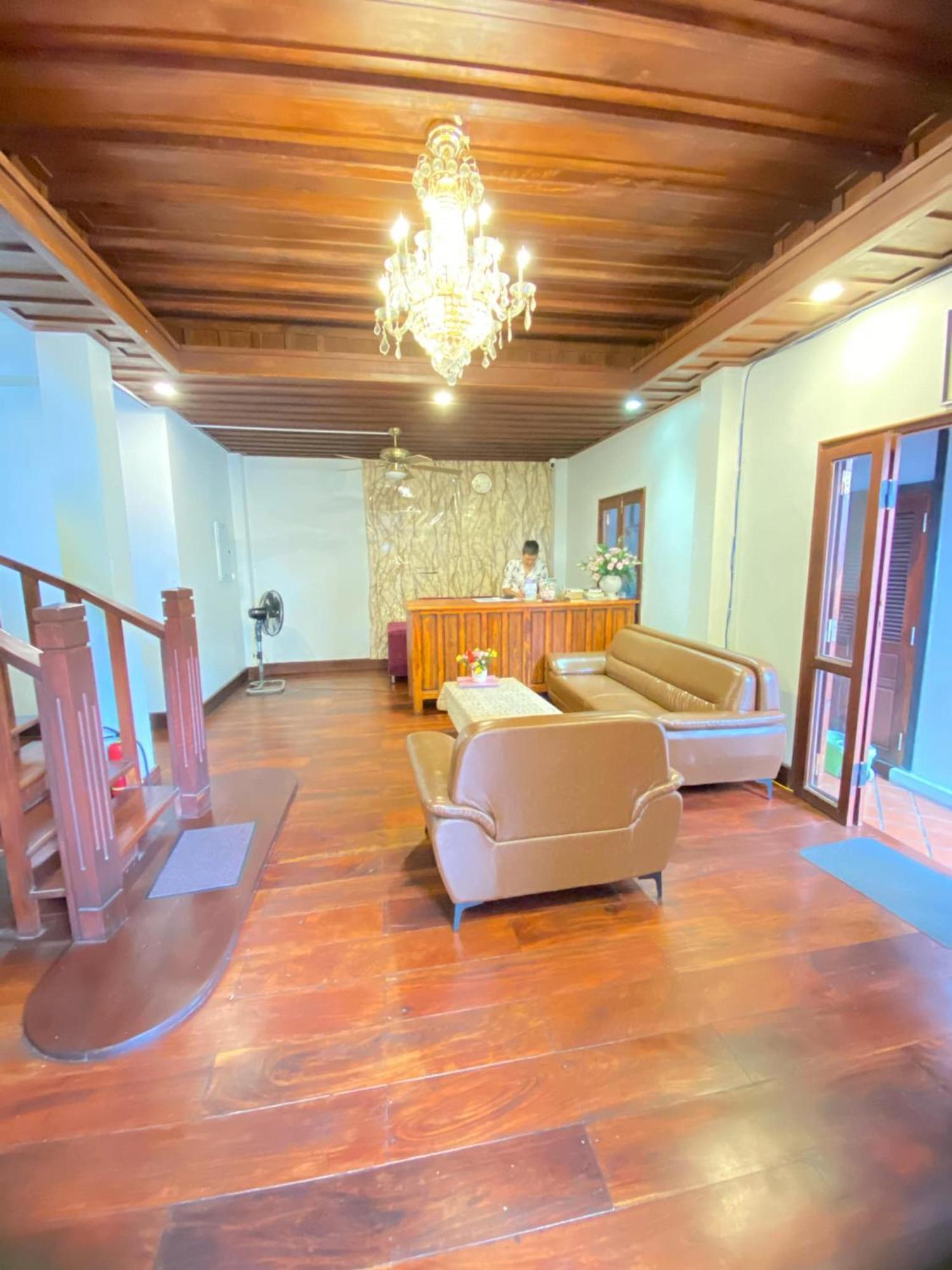 Villa Kee Lee Luangprabang Buitenkant foto
