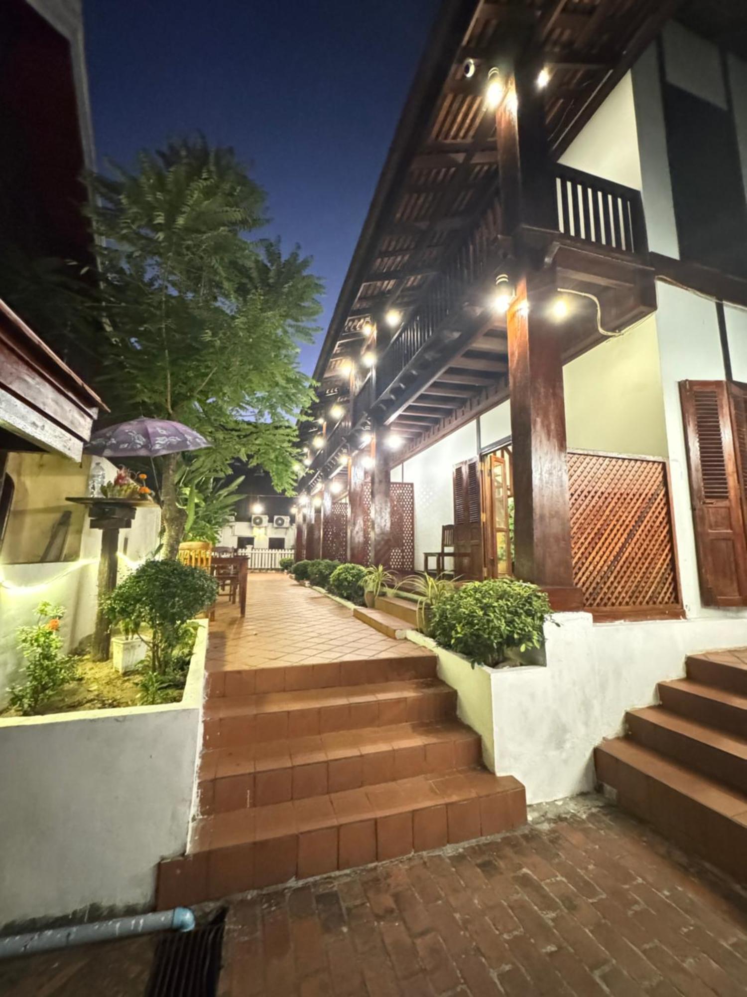 Villa Kee Lee Luangprabang Buitenkant foto